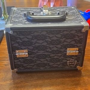 Caboodles case